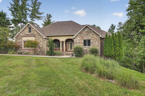 20268 Heron Cir, Abingdon, VA, 24211-7618 | Card Image