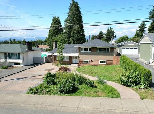 15117 Canary Dr, Surrey, BC, V3R4V4 | Card Image