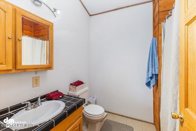 25-BATHROOM 2_WD_IMG_1-4094 | Image 25