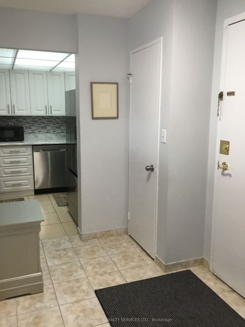 2101-145 Hillcrest Ave, Mississauga, ON, L5B3Z1 | Card Image