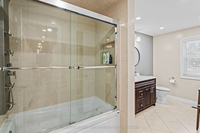 10 Whitmore Crt, House other with 6 bedrooms, 5 bathrooms and 5 parking in Brampton ON | Image 28