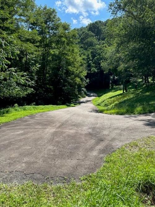 132 Point Lookout Ln, Independence, VA, 24348 | Card Image