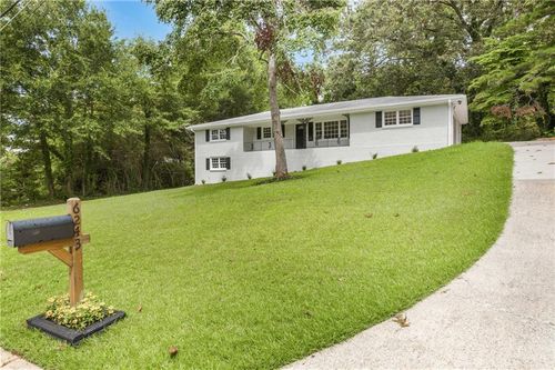 6243 David Ln Sw, Mableton, GA, 30126-4701 | Card Image