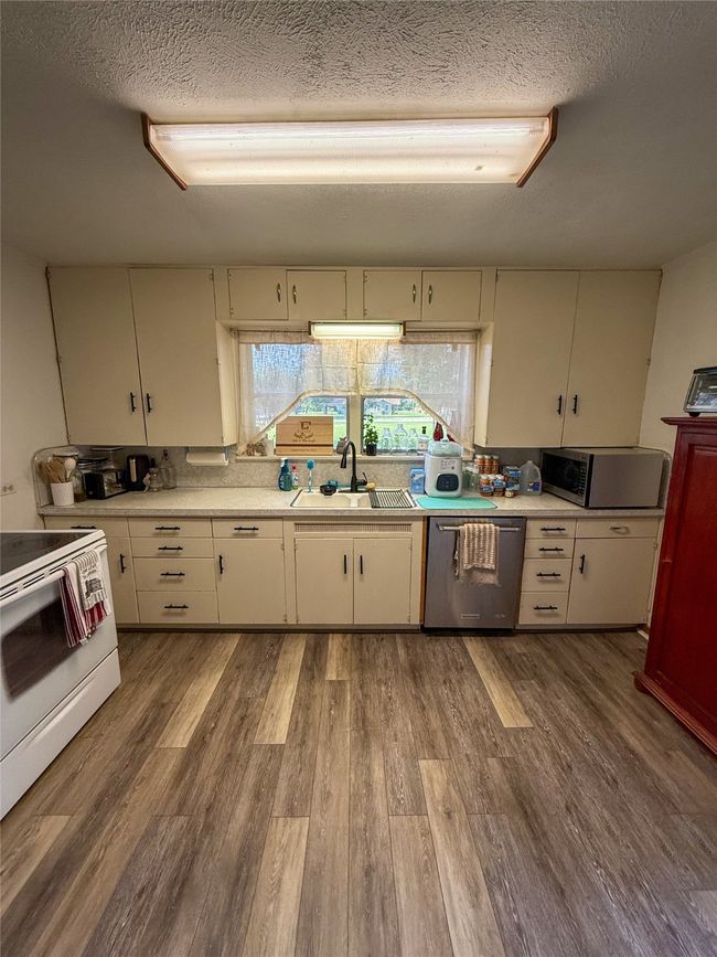 617 N Park St, House other with 3 bedrooms, 1 bathrooms and null parking in Dublin TX | Image 11
