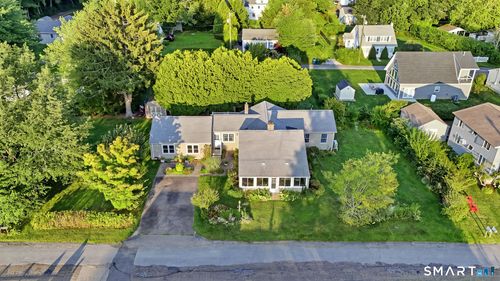311 Brightwater Rd, Old Lyme, CT, 06371-2103 | Card Image