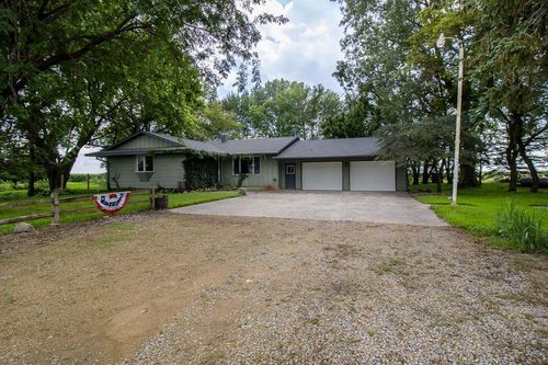 11197 608th Ave, Minnesota Lake, MN, 56068-3836 | Card Image