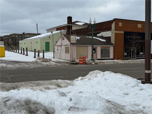 816 Cleveland Avenue Nw, Canton, OH, 44702 | Card Image