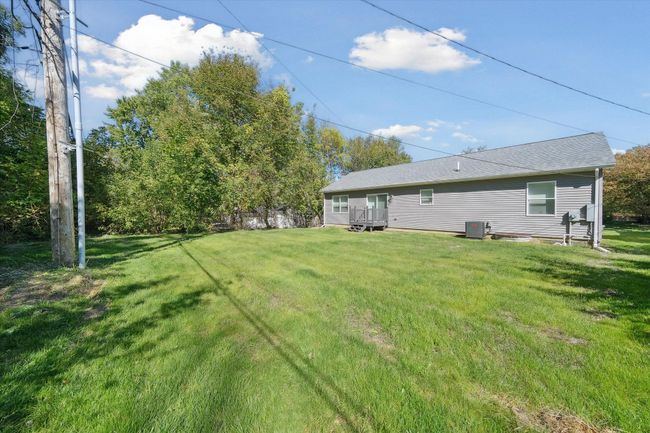 Back of House and Yard | Image 24