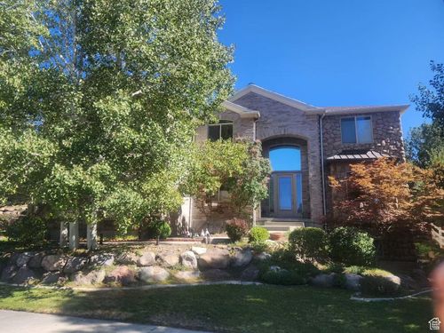676 E Rocky Mouth Ln, Draper, UT, 84020-7607 | Card Image