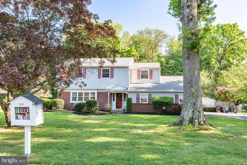 110 Austin Dr, SOUTHAMPTON, PA, 18966-1838 | Card Image