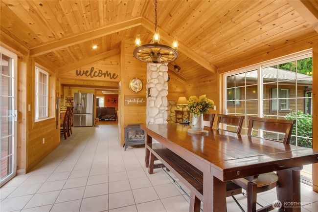 Entry from the garage into the dining room | Image 12