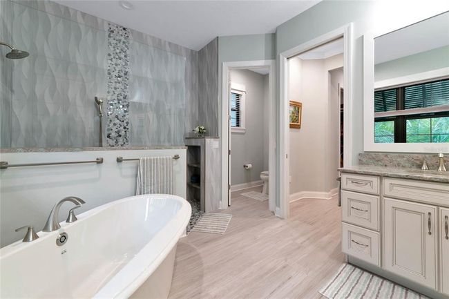 Master Bath with Walk-in Shower and Soaking Tub | Image 39