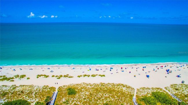 APT-10 - 109 Bayshore Rd, Condo with 2 bedrooms, 2 bathrooms and null parking in Nokomis FL | Image 54