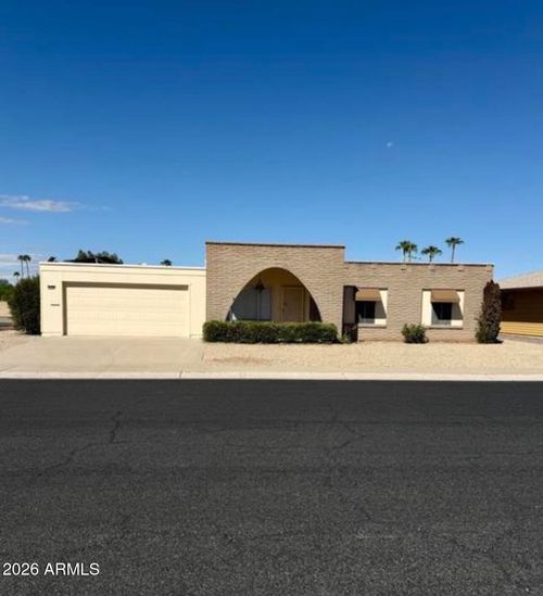 14202 N Lakeforest Dr, Sun City, AZ, 85351-2909 | Card Image