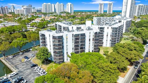 311-3401 N Country Club Dr, Aventura, FL, 33180-1770 | Card Image