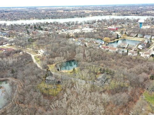 18238 W Gages Lake Rd, Grayslake, IL, 60030-1817 | Card Image