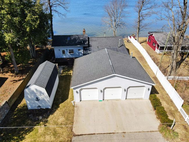 20119 Merritt Ave, House other with 3 bedrooms, 2 bathrooms and null parking in Chippewa Lake MI | Image 37