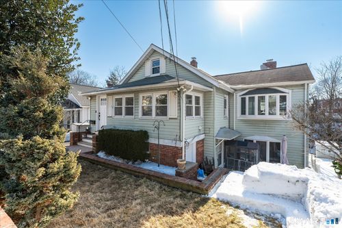 67 View St W, Greenwich, CT, 06830-5931 | Card Image