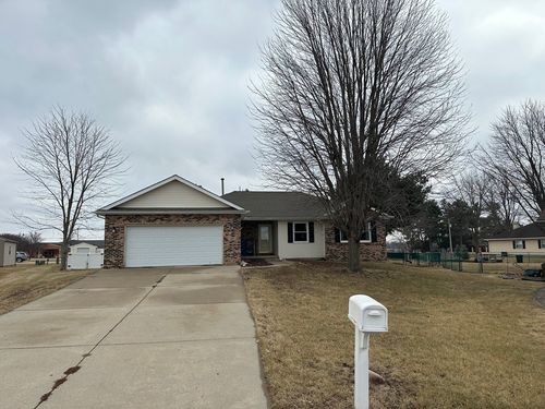 43 Mark Ct, AMBOY, IL, 61310-1909 | Card Image