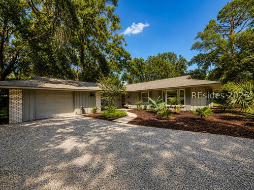 4 Robbers Row, Hilton Head Island, SC, 29928-3902 | Card Image