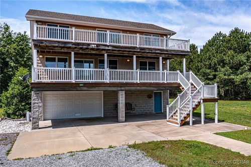 224 Oyster Creek Dr, White Stone, VA, 22578-3120 | Card Image