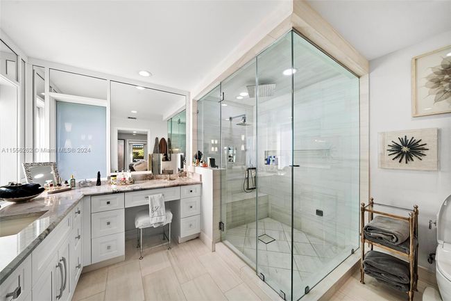 3411 Ne 27 Th Ave, House other with 4 bedrooms, 3 bathrooms and null parking in Lighthouse Point FL | Image 25