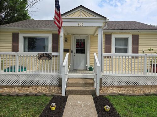 403 E 6th St, Cameron, MO, 64429-1815 | Card Image