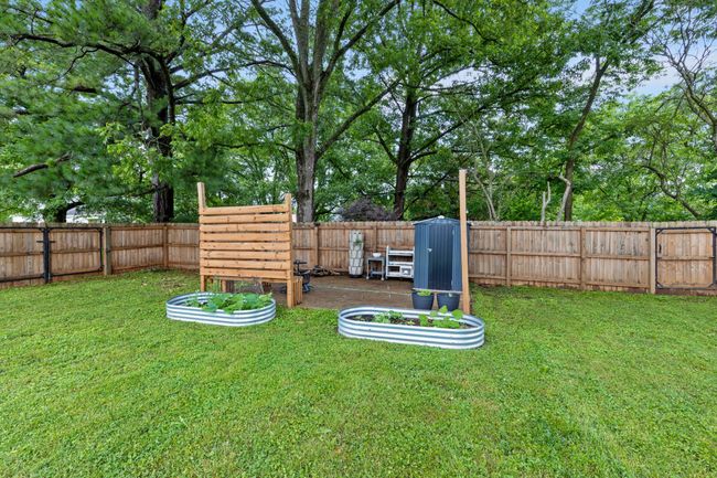 Another view of the fire pit area. | Image 9