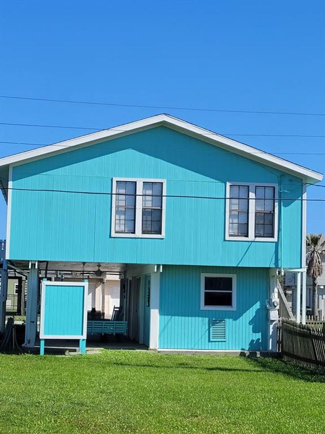 16606 John Davis Rd, House other with 2 bedrooms, 1 bathrooms and null parking in Jamaica Beach TX | Image 20
