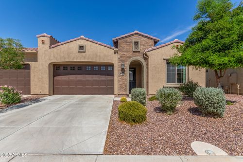 16426 W Piccadilly Rd, Goodyear, AZ, 85395-2642 | Card Image