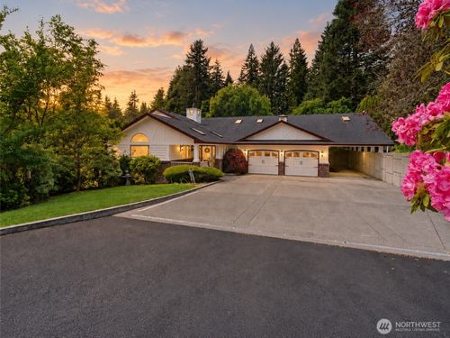 115 Reynvaan Dr, Aberdeen, WA, 98520-5747 | Card Image