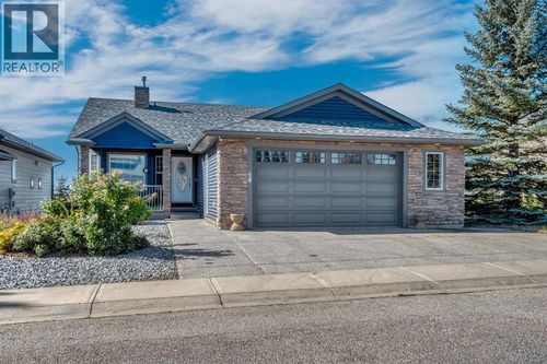 20 Hillcrest Blvd, Strathmore, AB, T1P1X1 | Card Image