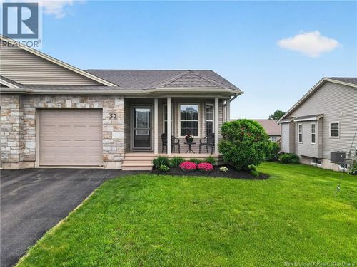 57 Langford St, Moncton, NB, E1G5M7 | Card Image