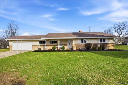 4227 Susan Dr, Buffalo, NY, 14221-7323 | Card Image