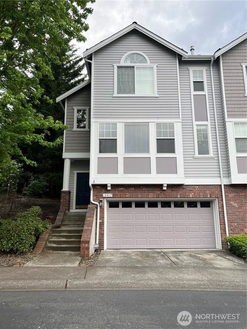 33a-15417 135th Pl Ne, Woodinville, WA, 98072-5512 | Card Image
