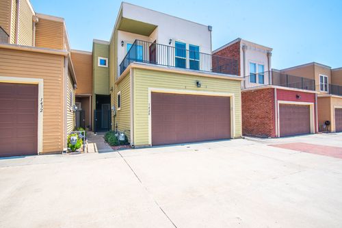 1428 Clarinet Ln, Plano, TX, 75074-5781 | Card Image