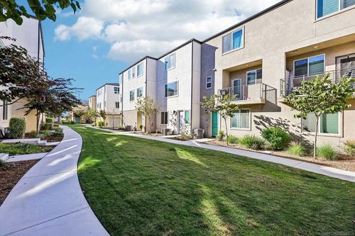 106-5227 Surfwalk Way, San Diego, CA, 92154-5268 | Card Image