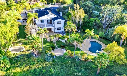 4165 Elm View Dr, Encino, CA, 91316-4400 | Card Image