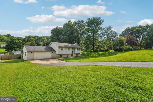 1604 Brentwood Dr, FALLSTON, MD, 21047-1607 | Card Image