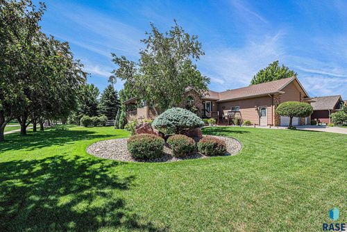 721 Britz Dr Drive, Luverne, MN, 56156 | Card Image