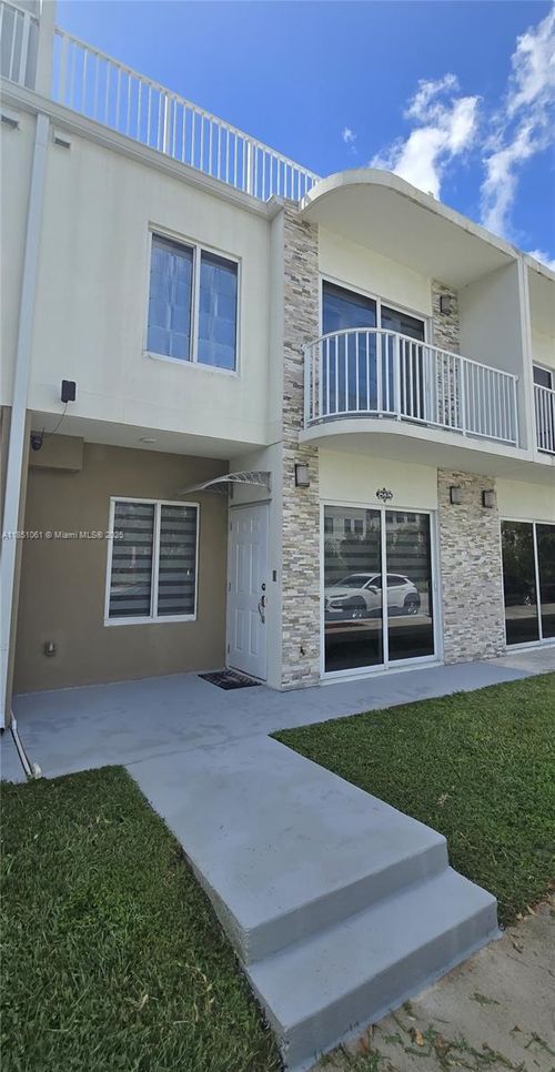 25876 Sw 139th Path, Homestead, FL, 33032-6696 | Card Image