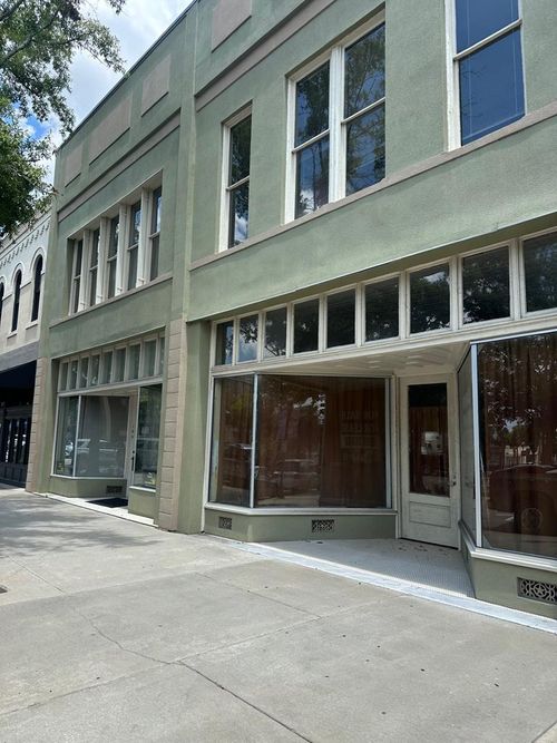 117-105-117 S Patterson St, Valdosta, GA, 31601-5608 | Card Image