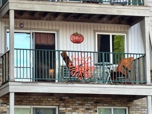 apt-104-4340 Melody Ln, Madison, WI, 53704-2860 | Card Image