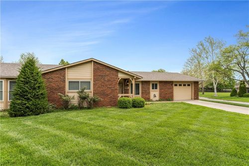 501 N Stone Blvd, Raymore, MO, 64083-9111 | Card Image