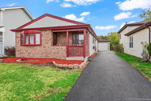 18109 Idlewild Dr, Country Club Hills, IL, 60478-5123 | Card Image