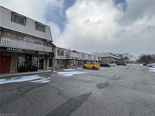 10-185 Plains Road E, Burlington, ON, L7T2C4 | Card Image