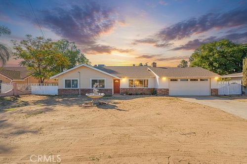 6049 Bain St, Jurupa Valley, CA, 91752-2637 | Card Image