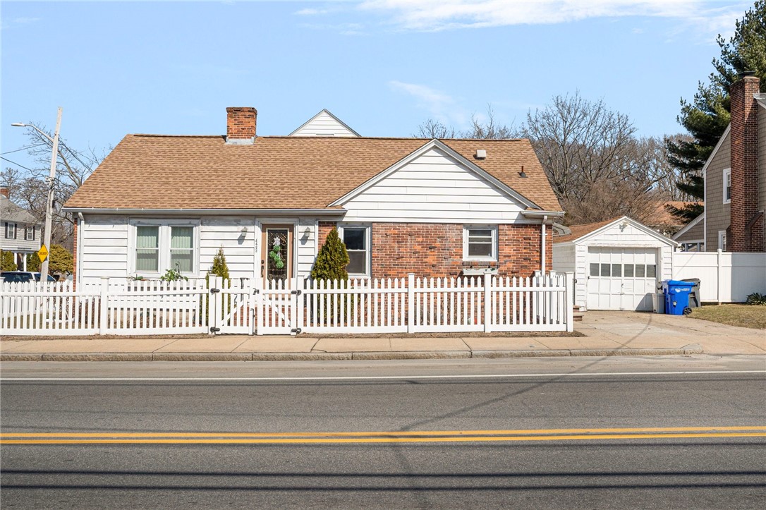 425 Park Ave, Sold in Providence - eXp Realty