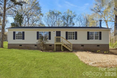 1123 Dallas Stanley Hwy, Dallas, NC, 28034-9460 | Card Image