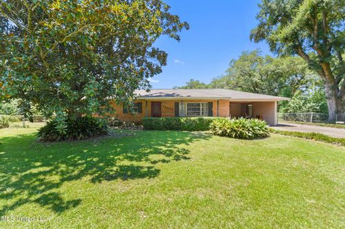 12157 Mccandliss Dr, Gulfport, MS, 39503-2661 | Card Image
